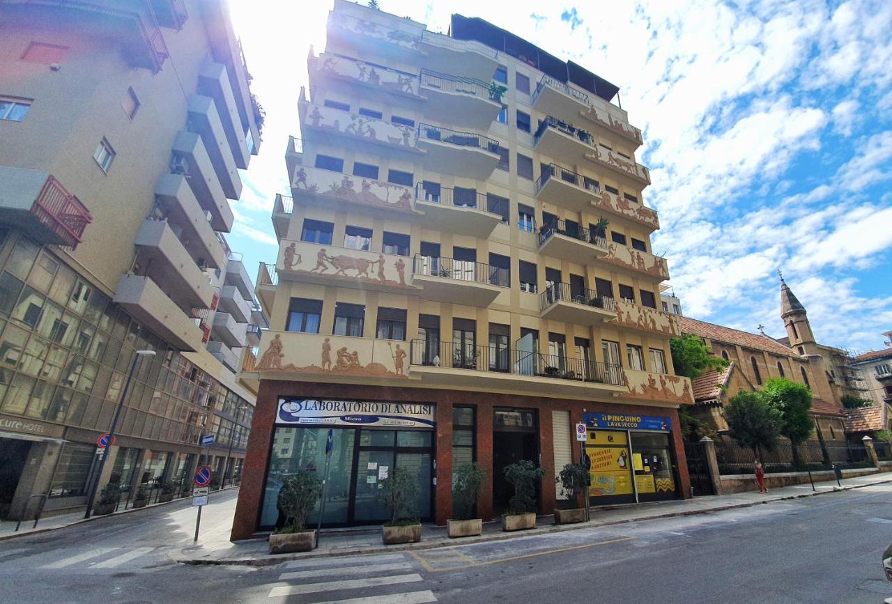מלון פלרמו A Un Passo Dal Centro מראה חיצוני תמונה